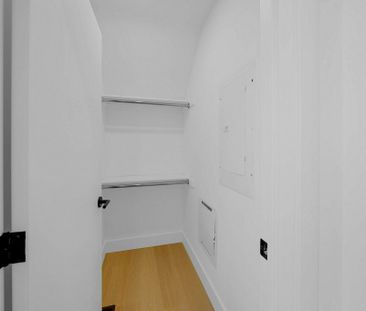 For Lease - 502 Atlas Avenue Unit# C, Toronto, Ontario - Photo 2