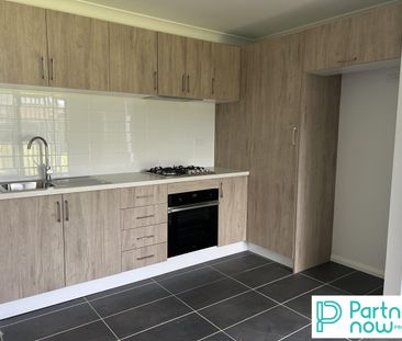 Brand New 3-Bedroom Duplex with Ensuite & Secure Yard - Photo 5