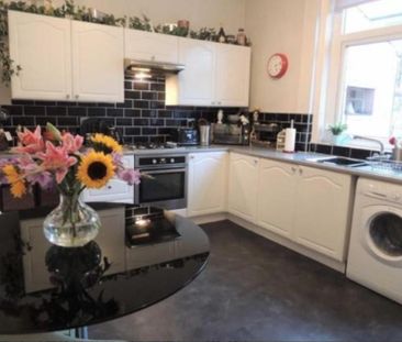 2 bedroom terraced house to rent - Photo 6