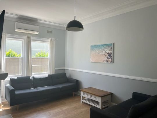 Tamworth Furnished Accommodation - North Tamworth - Photo 1