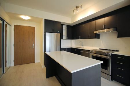 For Lease - 27 Korda Gate Unit# 208, Vaughan, Ontario - Photo 3