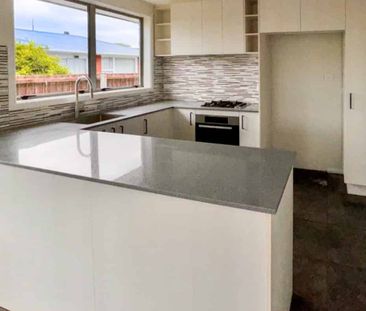 Property for Rent in Bishopdale, Christchurch - Photo 3