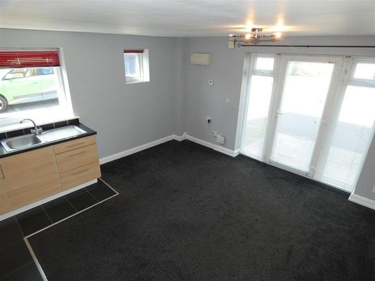 1 bedroom terraced house to rent - Photo 1