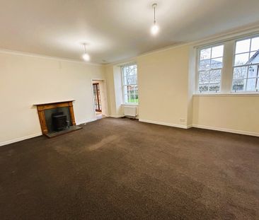 3 Bed Semi-Detached House, Winton Loan, EH10 - Photo 3
