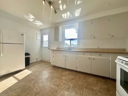 Appartement à louer - Longueuil (Saint-Hubert) (Laflèche) Appartement à louer - Longueuil (Saint-Hubert) (Laflèche) - Photo 3