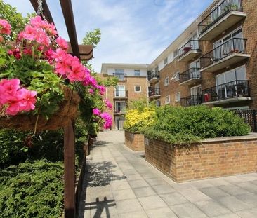 Room in a Shared Flat, Lamb Court, E14 - Photo 6