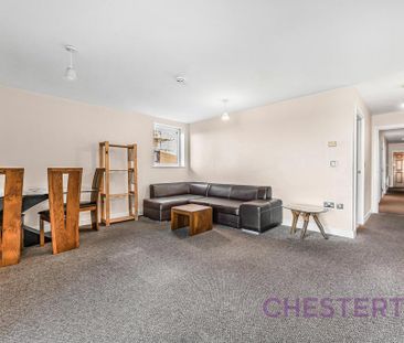 2 bedroom flat to rent - Photo 4