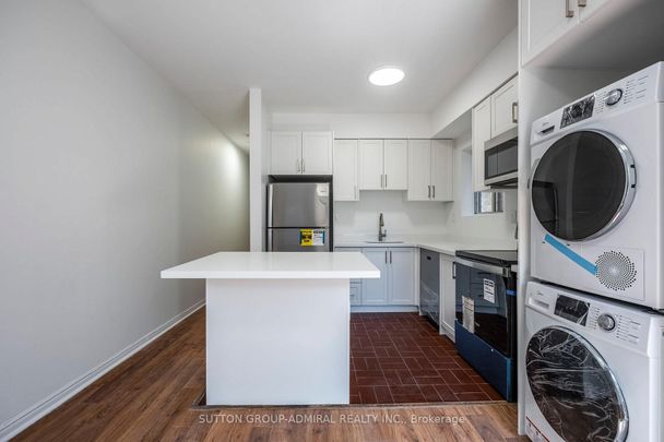 For Lease - 1969 queen Street Unit# 2, Toronto, Ontario - Photo 1