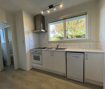 7 Inglis Street, Phillipstown - Photo 6