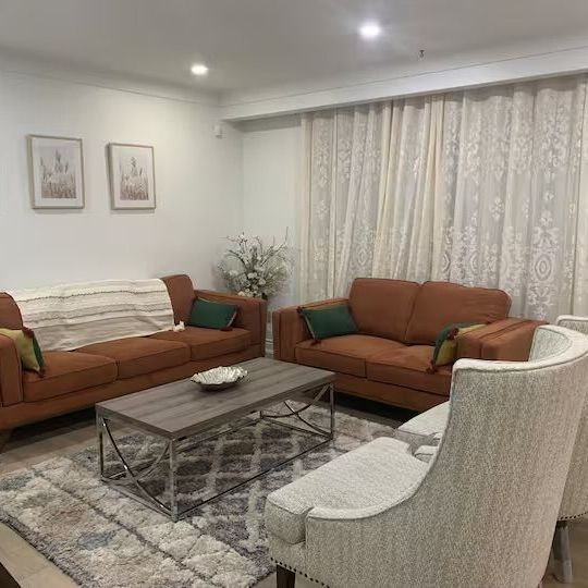 For Lease - 4041 Terrace Avenue Unit# Main Floor, Niagara Falls, Ontario - Photo 1