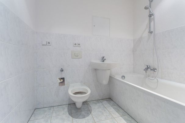 Wohnen mit Weitblick und Einbauküche - Photo 1