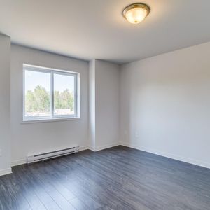 4 Katimavik (Aylmer)Condo Moderne à Louer 4 1/2 - Photo 2