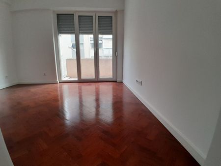 Apartamento T3 em Lisboa - Photo 2