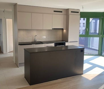 Bel appartement de 3.5 pièces dans un immeuble entièrement rénové - Photo 3