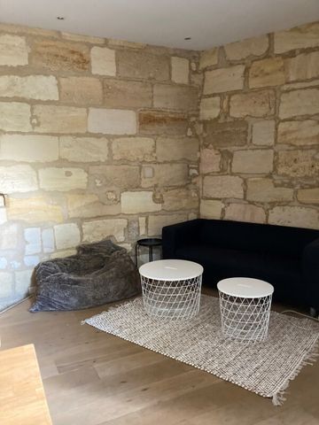 Location Appartement 1 pièce 30m² BORDEAUX 33000 - Photo 2