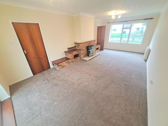 2 bedroom semi-detached house to rent - Photo 1