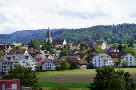 ERSTVERMIETUNG – ATTIKA – TOLLE WEITSICHT! - Foto 4