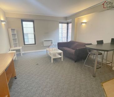 1 Bedroom Ground Floor Flat - Photo 1