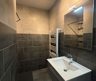 Location Appartement 2 pièces 27m² - Photo 2