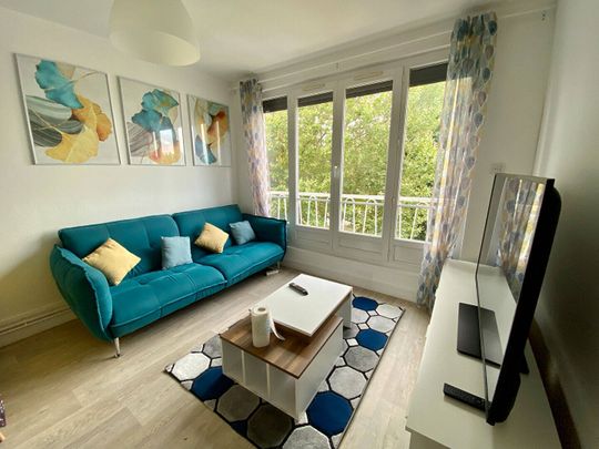 Location appartement 1 pièce 62.26 m² à Évreux (27000) - Photo 1