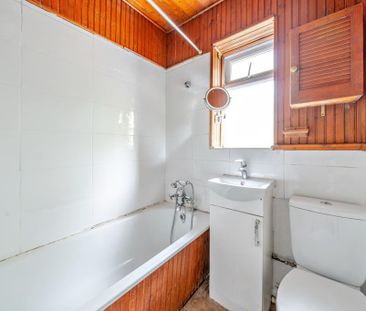 2 bedroom maisonette to rent - Photo 4