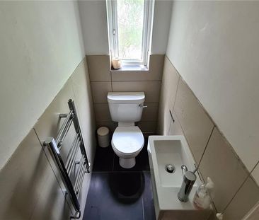 8 bedroom terraced house to rent - Photo 6