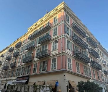 Location Appartement 5 pièces 111m² NICE 06300 - Photo 3