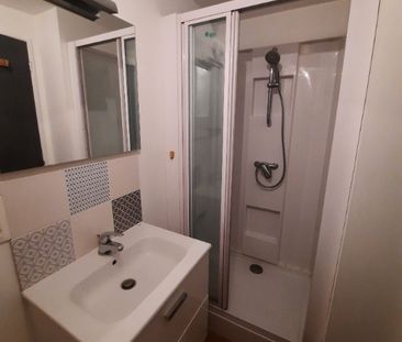 Location Appartement 1 pièce 15m² - Photo 1