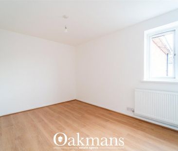 3 bedroom maisonette to rent - Photo 2