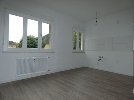 *** Heimaterde! 2 Zimmer, Wohnküche, Erstbezug nach Sanierung, mit eigenem Gartenanteil! *** - Photo 4