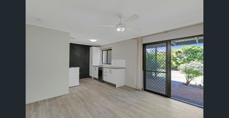 Ideal central location - Noosa River Precinct - Photo 4