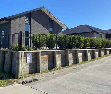 Happy Family Home - Photo 5