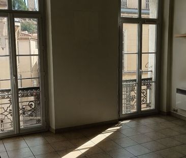 Appartement à louer 3 pièces • Roquevaire - Photo 3