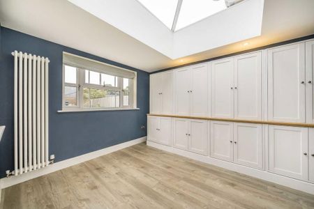 5 bedroom house to rent - Photo 2