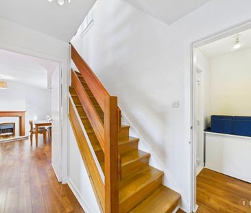 2 bedroom semi-detached house to rent - Photo 1