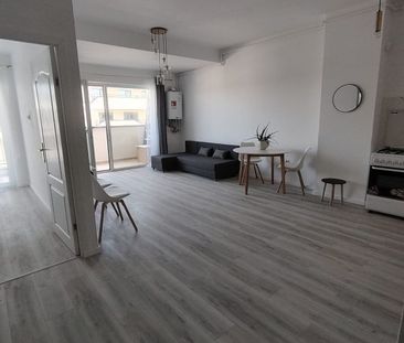 Inchiriere Apartament 2 camere semidecomandat, 45 mp,Eroilor - Photo 4