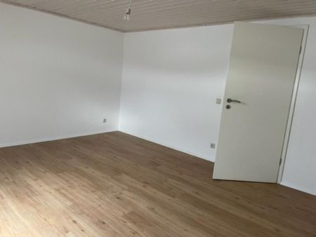 Ihr neues Zuhause :: 2 Zimmer, inkl. Garage - Photo 2