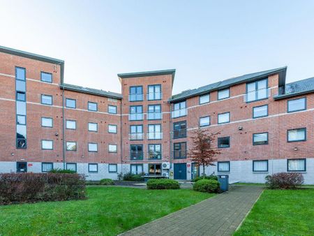 1 bedroom in a flat share to rent - Photo 4