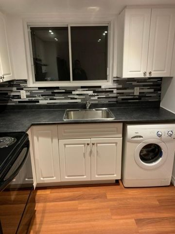 8711A Rue Barbeau, H1R 2N3, H1R 2N3, Montréal - Photo 3