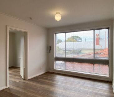 8/463 Brunswick Road, Brunswick West VIC 3055 - Photo 4