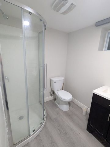 For Lease - 6447 Culp Street Unit# B, Niagara Falls, Ontario - Photo 4