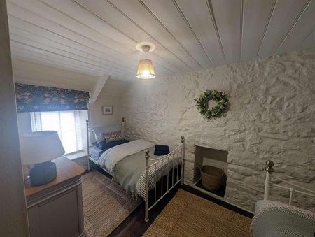 Millfield, Castle Street*, Newport, SA42 - Photo 4