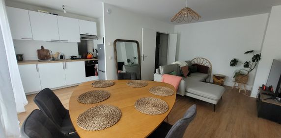 Location Appartement 2 pièces 45m² ROUBAIX 59100 - Photo 2