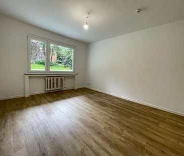 *grün und zentral*modernisierte Balkonwohnung* - Photo 3