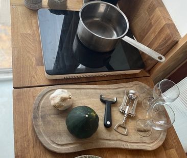 1 Bed House Boat, Rope Street, SE16 - Photo 2