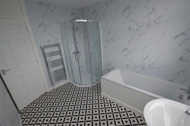 3 bedroom terraced house to rent - Photo 1