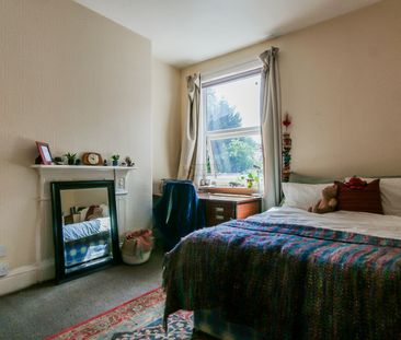 38 Oak Tree Lane - Photo 5