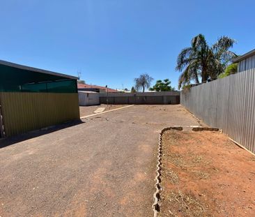 To register & apply for this property, please use this link: https:... - Photo 2