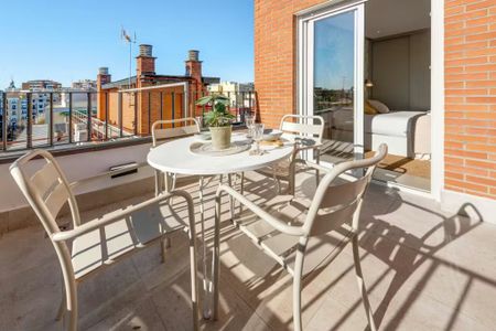 Calle Gonzalo de Córdoba, Madrid, Community of Madrid 28010 - Photo 3