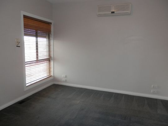 Modern Comfort in a Prime Glenroy Location! - Photo 1